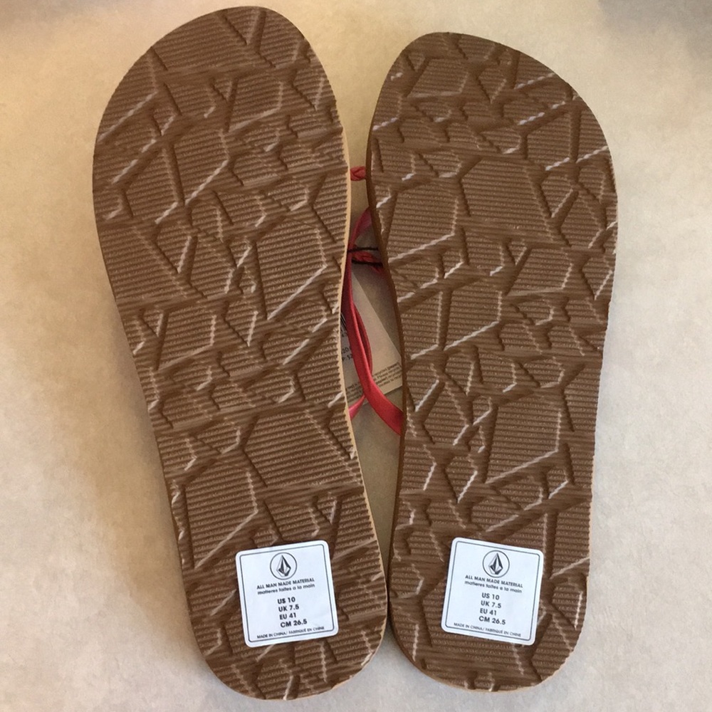 Volcom flip flops - Picture 3 of 3